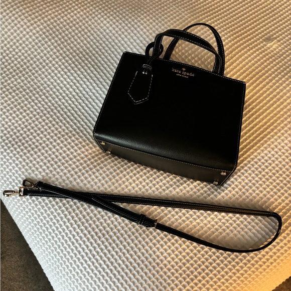 Kate Spade purse - Picture 1 of 4